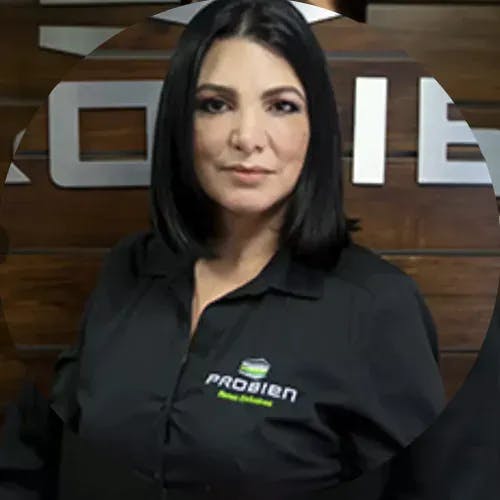 Claudia Arvizu