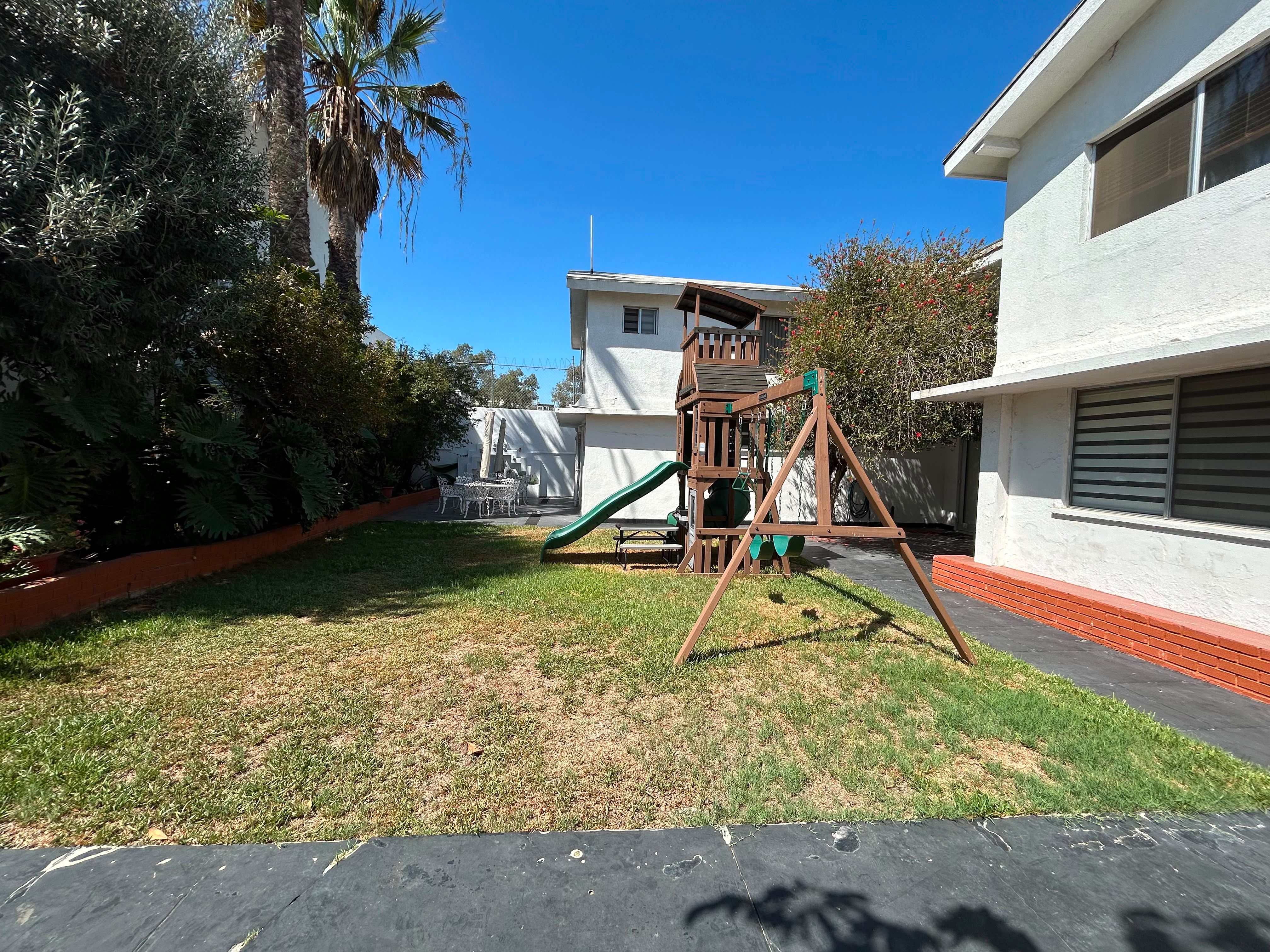Departamento Dúplex en Renta en Hipódromo, 3 Recámaras con Chimenea y Cochera para 2 Autos - Foto 10 de 16