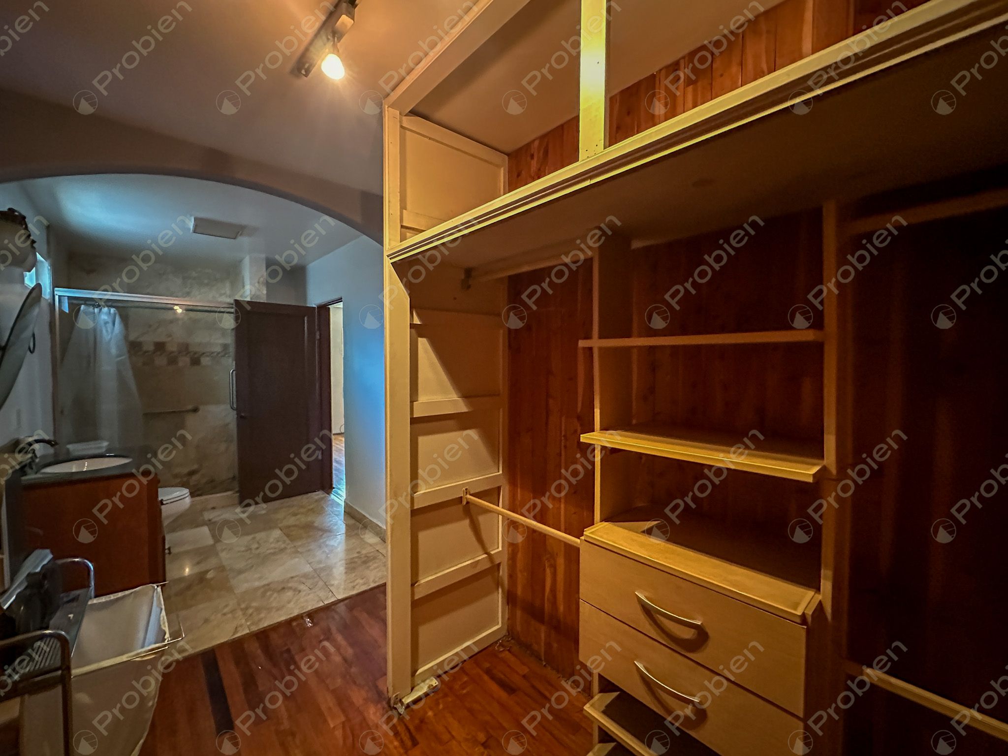 Local comercial en renta en Colonia Gabilondo ideal para oficinas administrativas en Tijuana - Foto 6 de 12