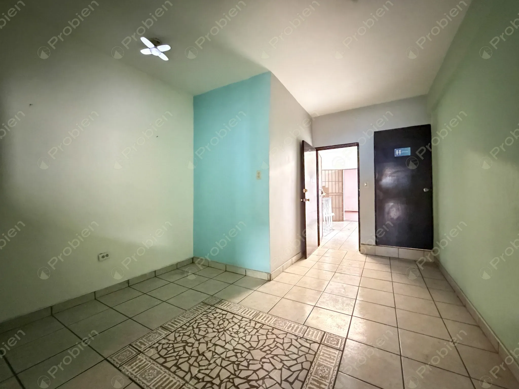 Oficinas o consultorios en renta en Calle Cuarta Díaz Mirón, Zona Centro de Tijuana - Foto 11 de 13