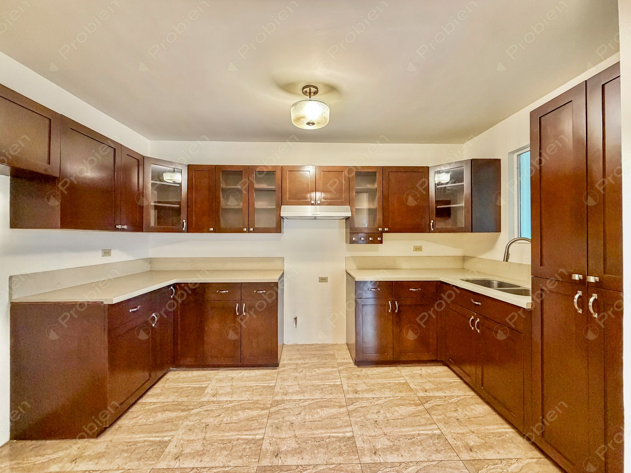 Casa en renta en Fraccionamiento Monterrey con roof top y amplios espacios - Foto 10 de 31