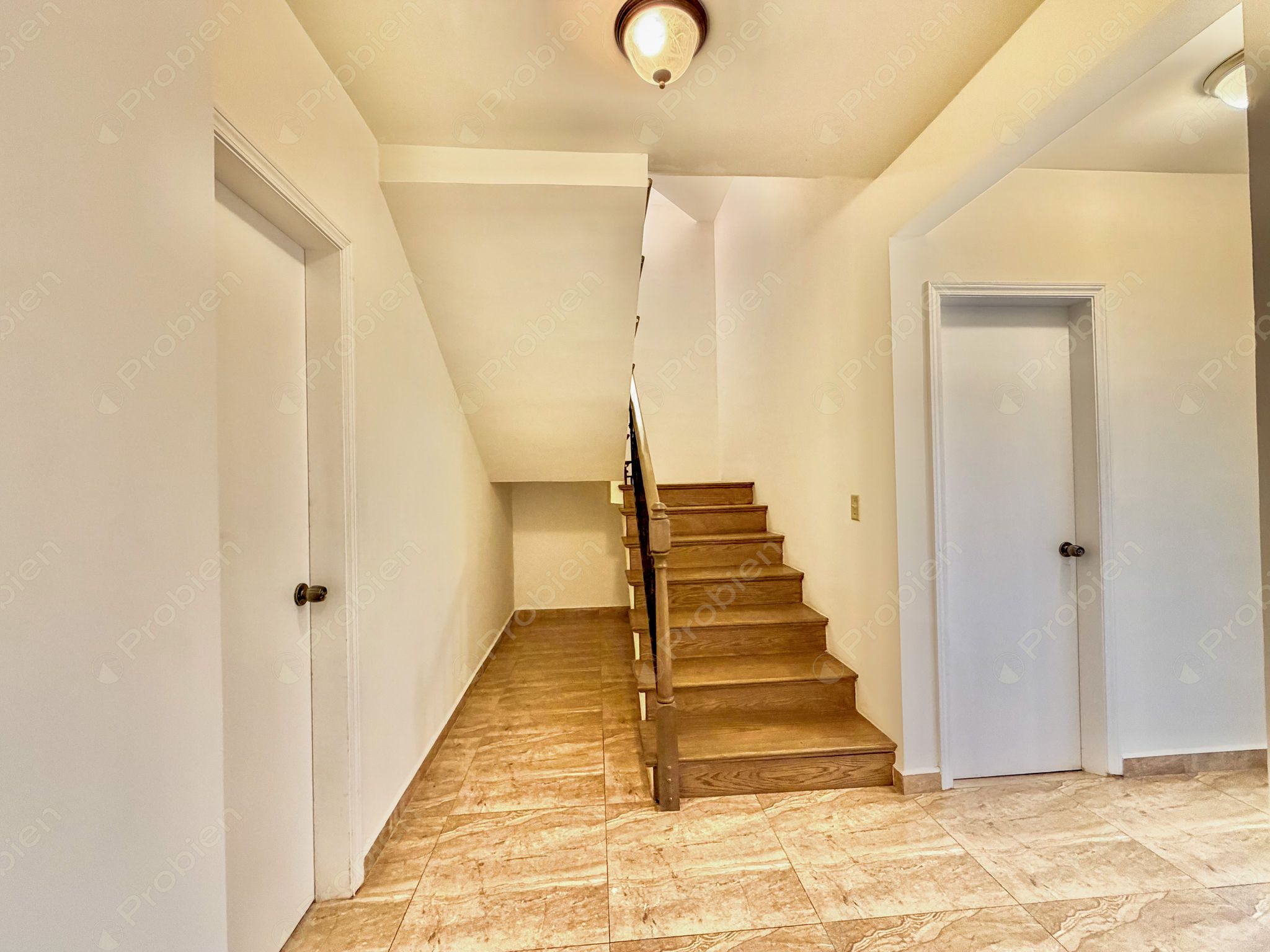 Casa en renta en Fraccionamiento Monterrey con roof top y amplios espacios - Foto 11 de 31