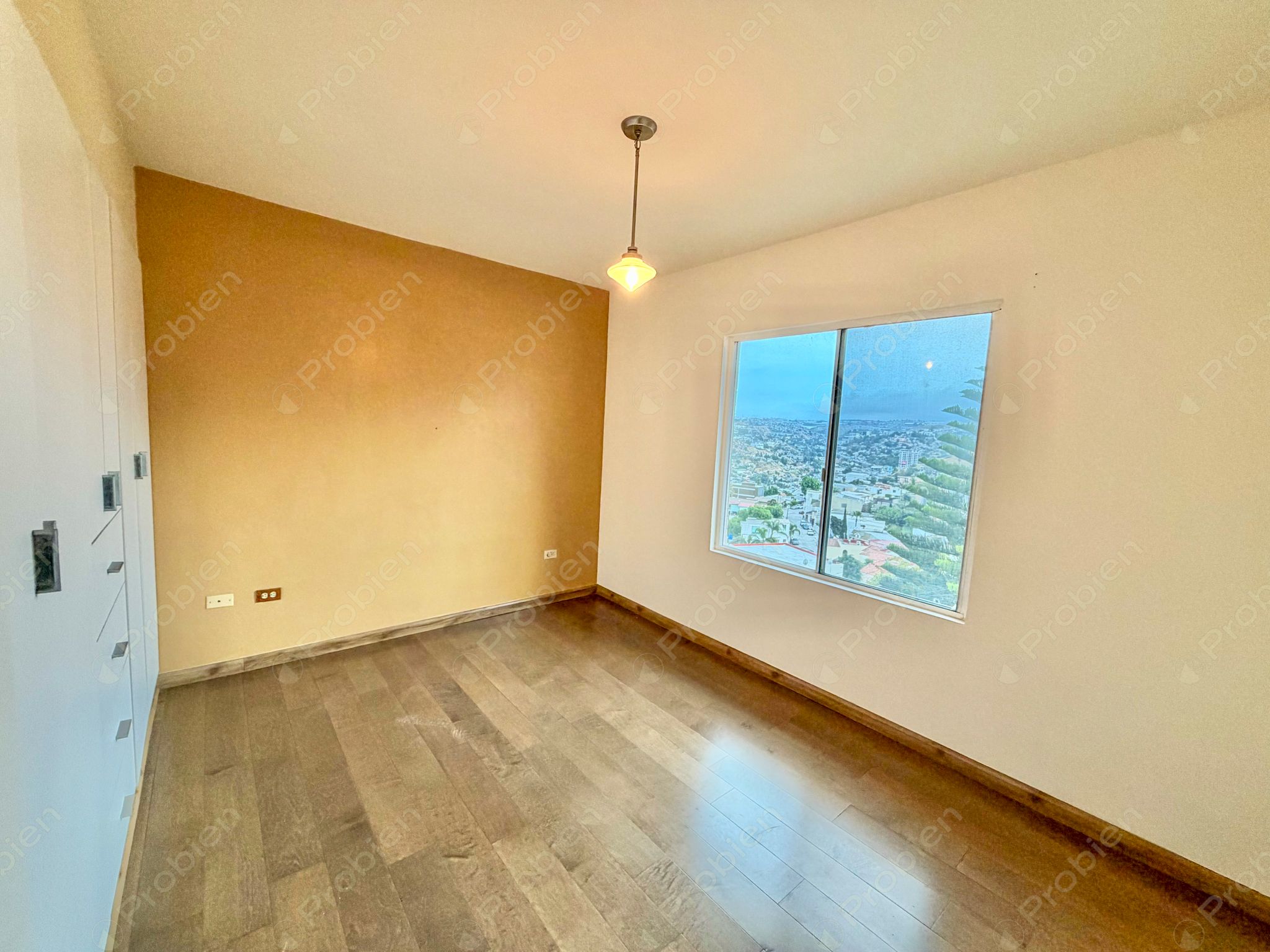 Casa en renta en Fraccionamiento Monterrey con roof top y amplios espacios - Foto 15 de 31