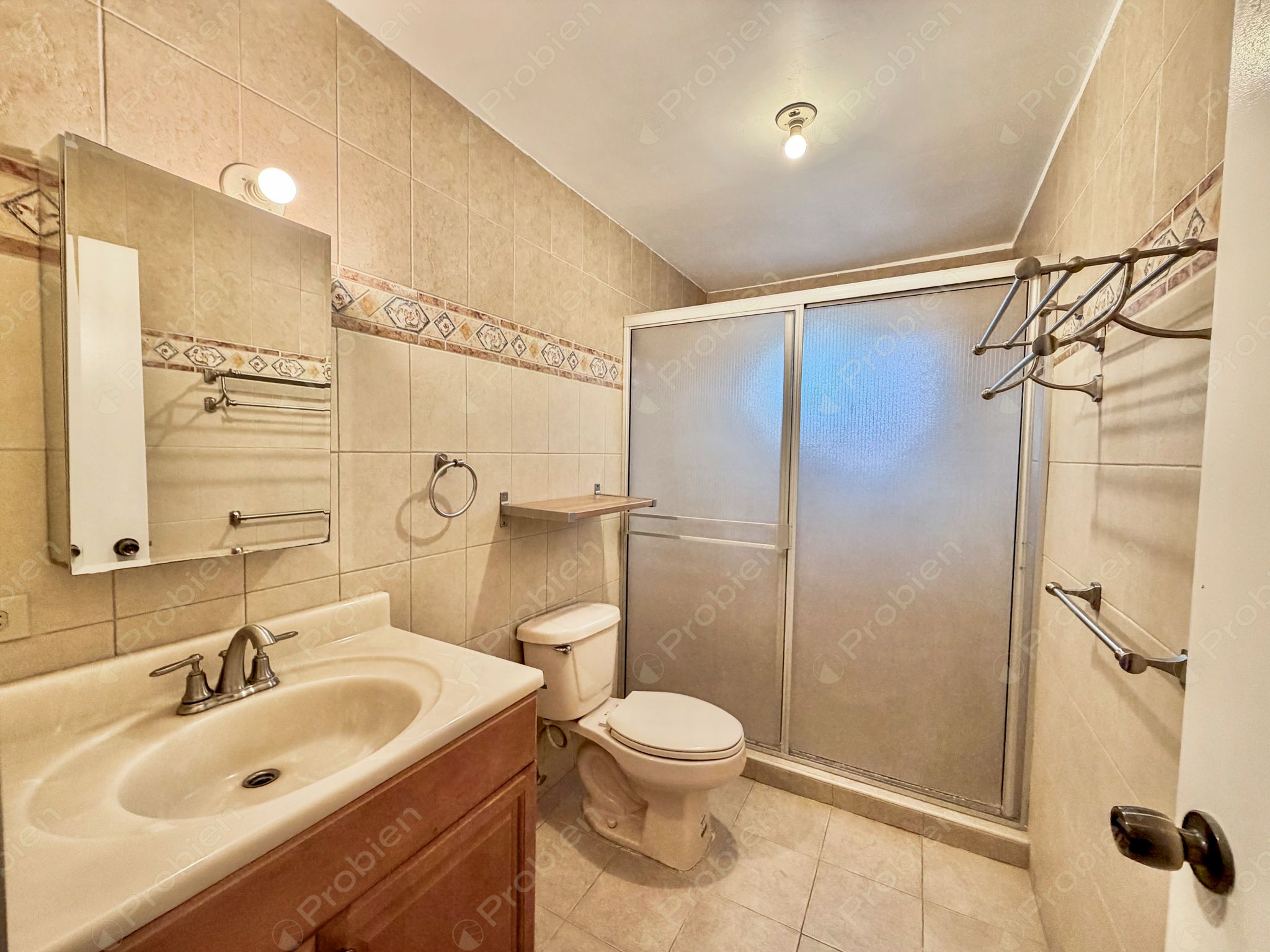 Casa en renta en Fraccionamiento Monterrey con roof top y amplios espacios - Foto 21 de 31