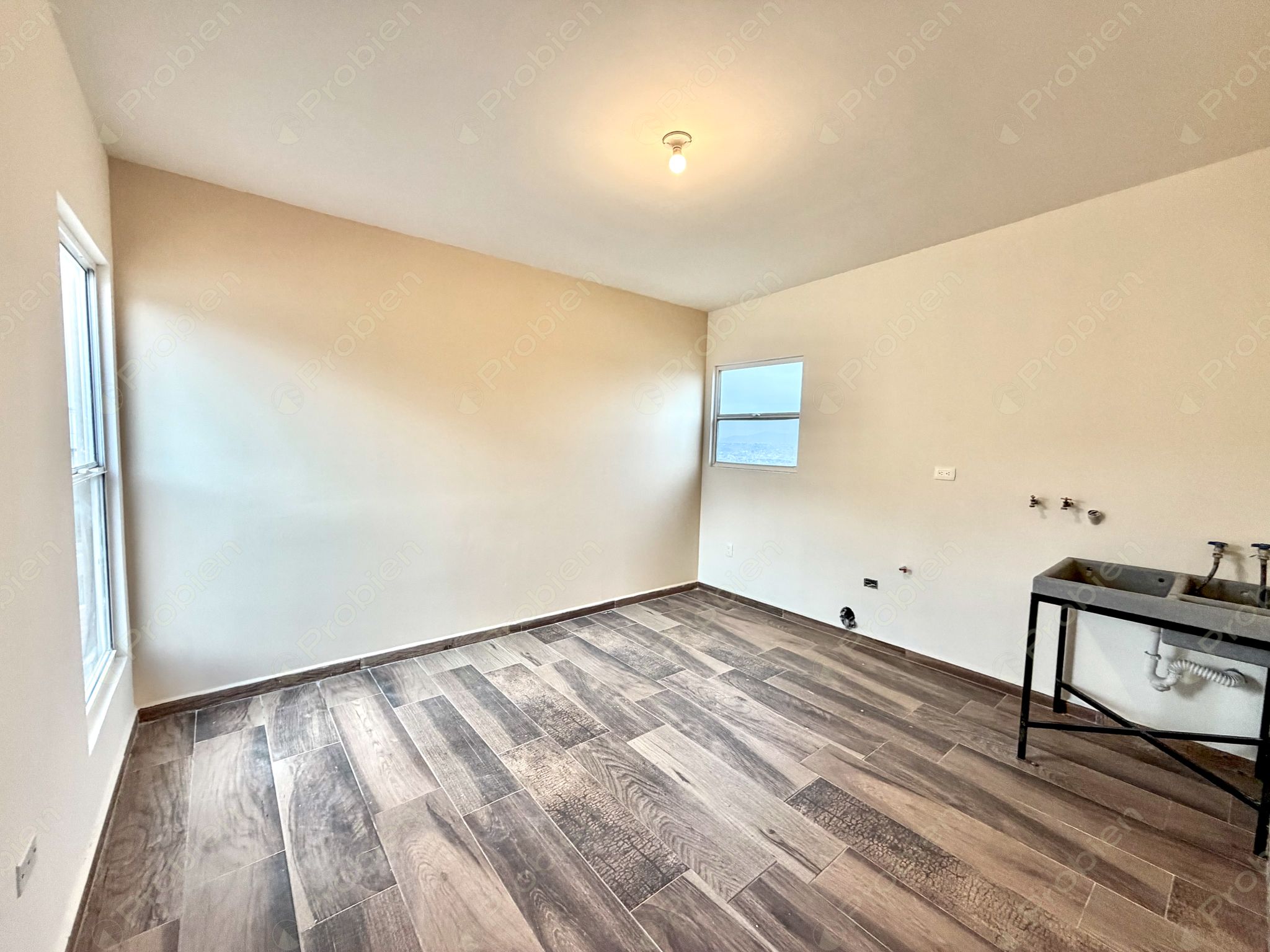 Casa en renta en Fraccionamiento Monterrey con roof top y amplios espacios - Foto 26 de 31