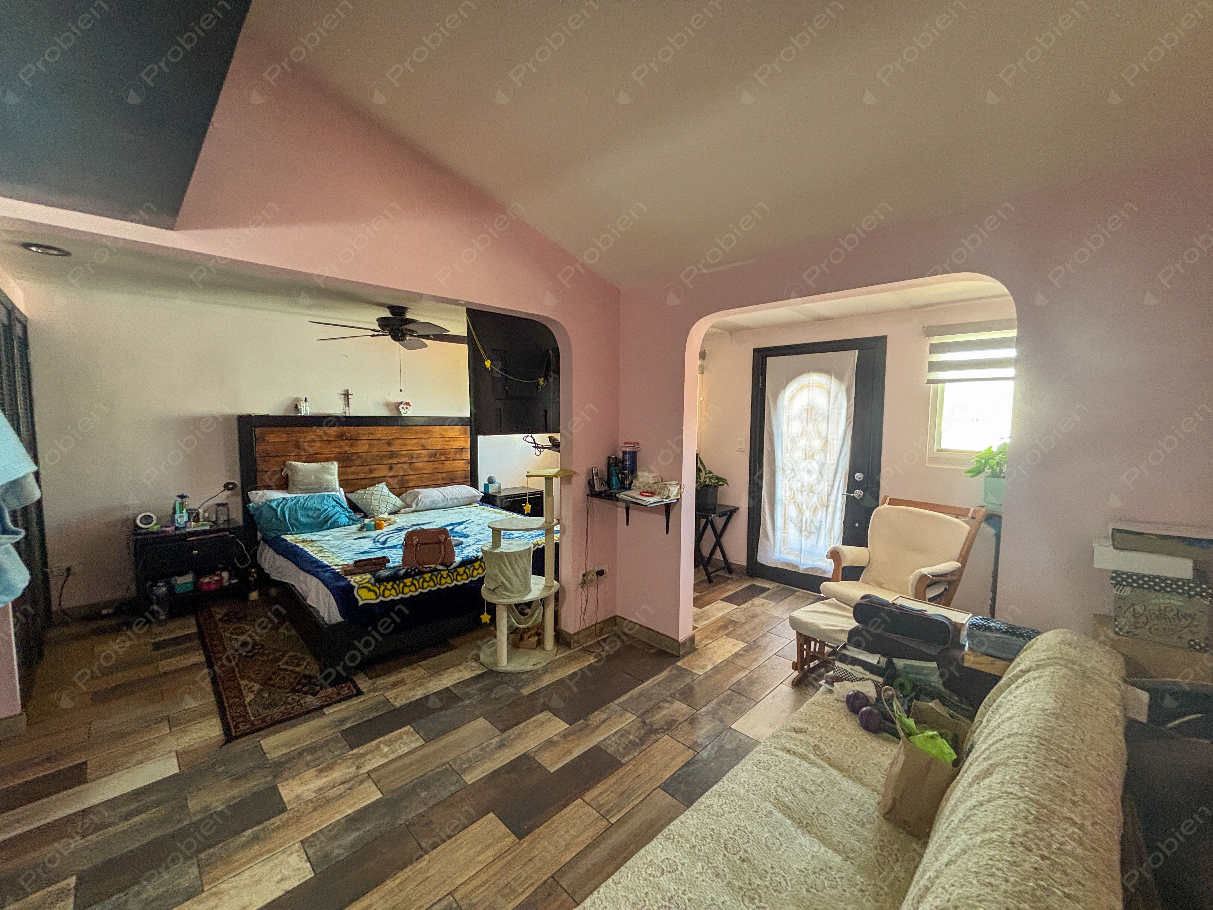 Casa en renta en Privada La Encantada Tijuana con rooftop y 5 recámaras - Foto 10 de 23