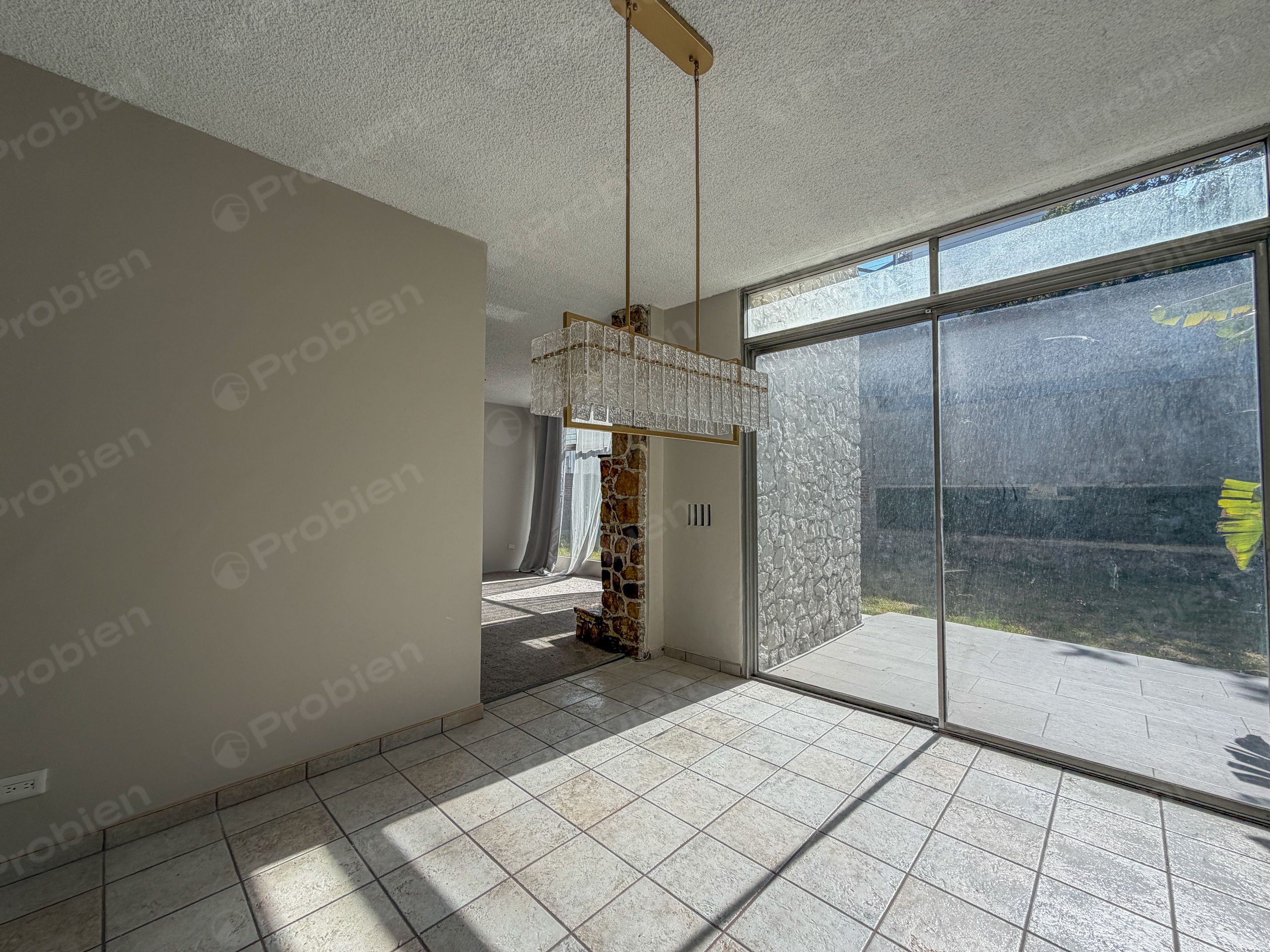 Casona Comercial en Renta sobre La Recta, Col. Chapultepec  - Foto 11 de 29