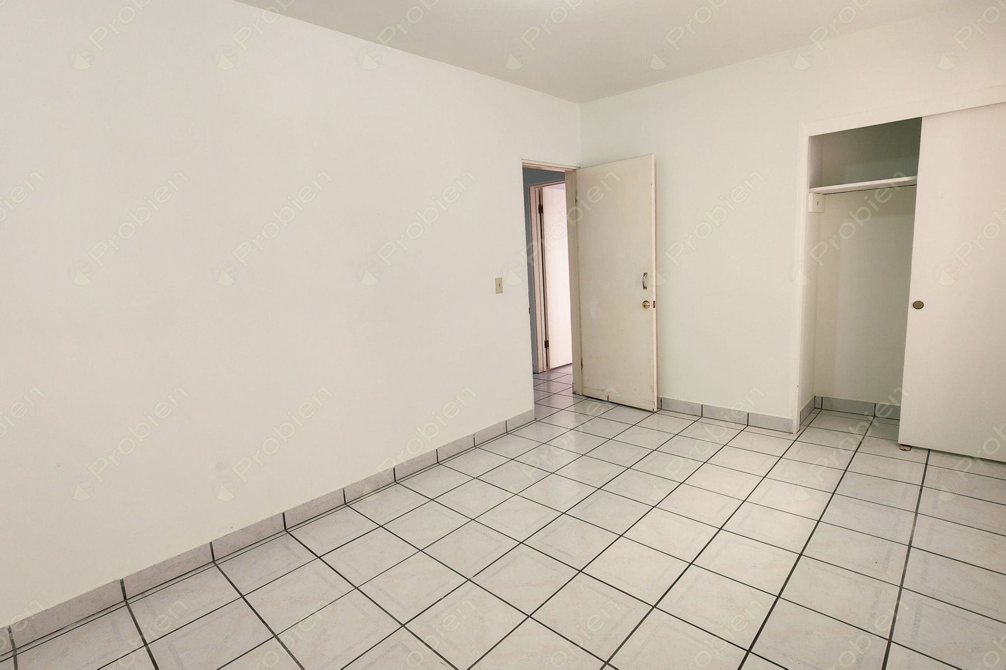 Casa renta en Playas de Tijuana, Calle del Volcán, con amplio patio - Foto 16 de 32