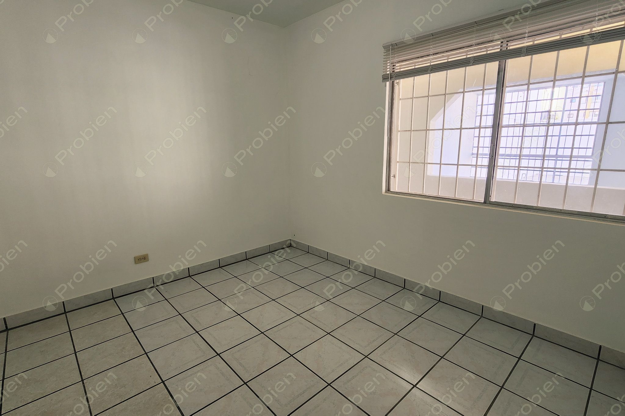 Casa renta en Playas de Tijuana, Calle del Volcán, con amplio patio - Foto 18 de 32