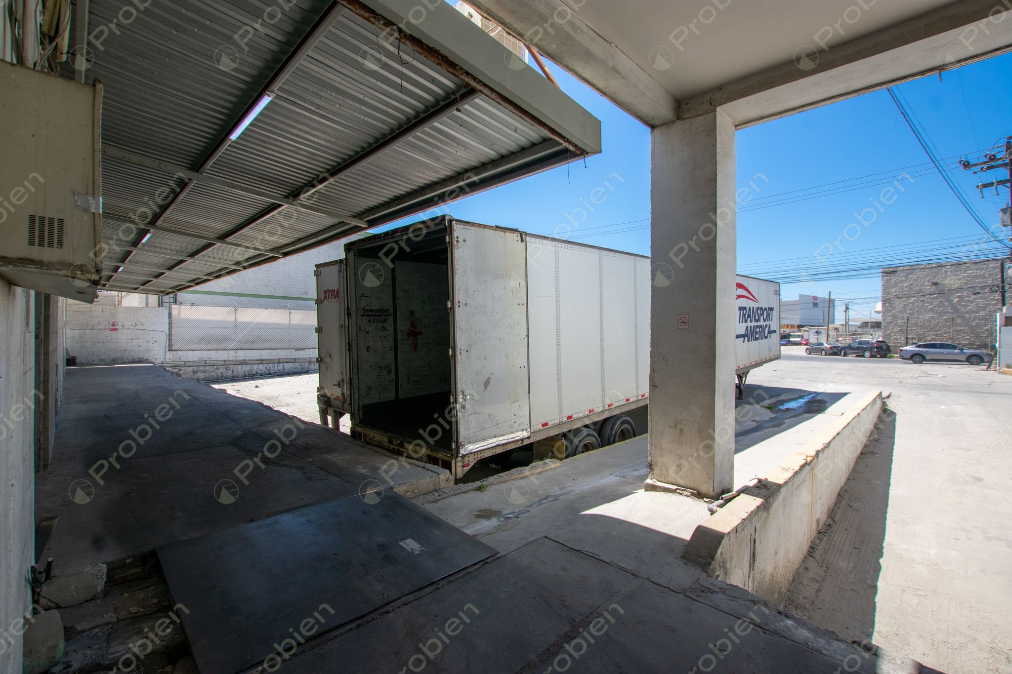 Locales comerciales en renta en Otay de 175 a 184 m² con andén de carga en Tijuana - Foto 13 de 15