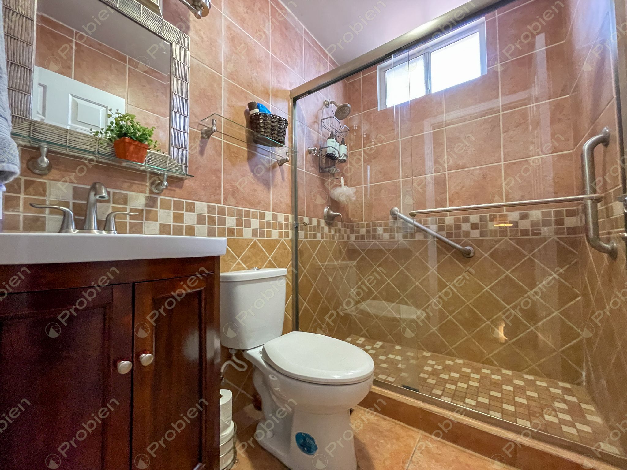  Casa en Renta Amueblada en Privada del Rey – Residencial Agua Caliente - Foto 22 de 26