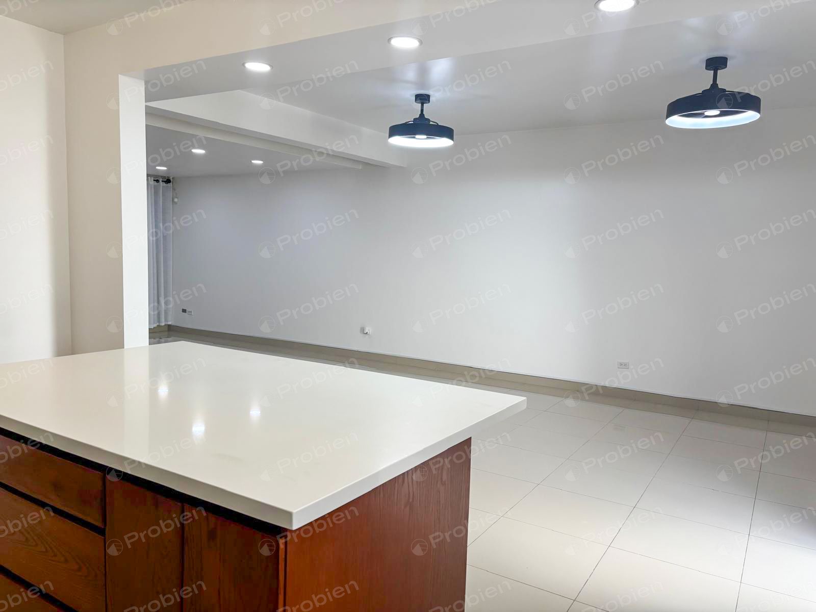 Casa en Venta en Altabrisa Otay, Tijuana | 3 Recámaras, Cochera para 2 Autos y Cerca de la Garita - Foto 9 de 22