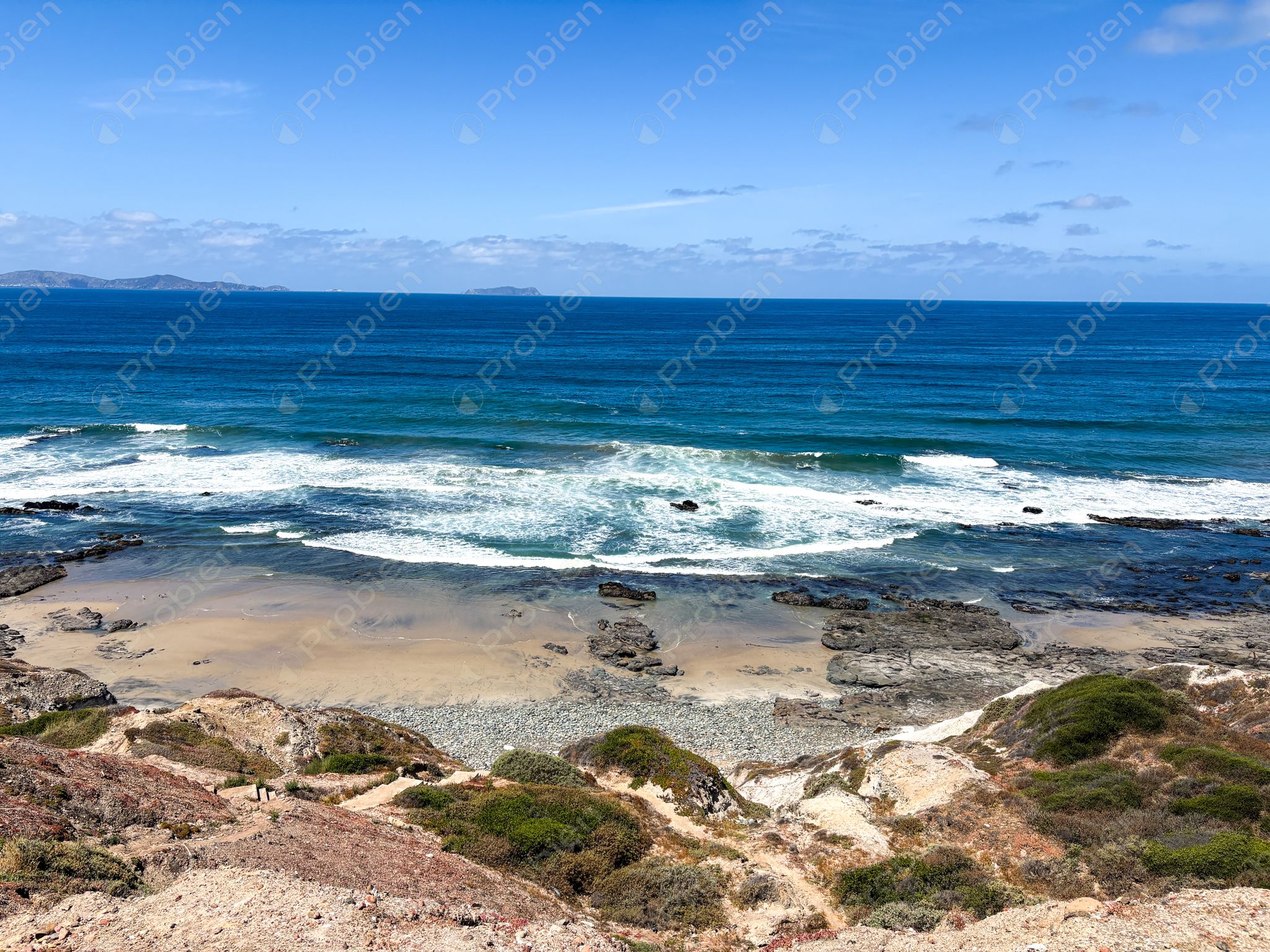 Terreno frente al mar en venta en Punta Bandera con gran potencial residencial - Foto 1 de 12