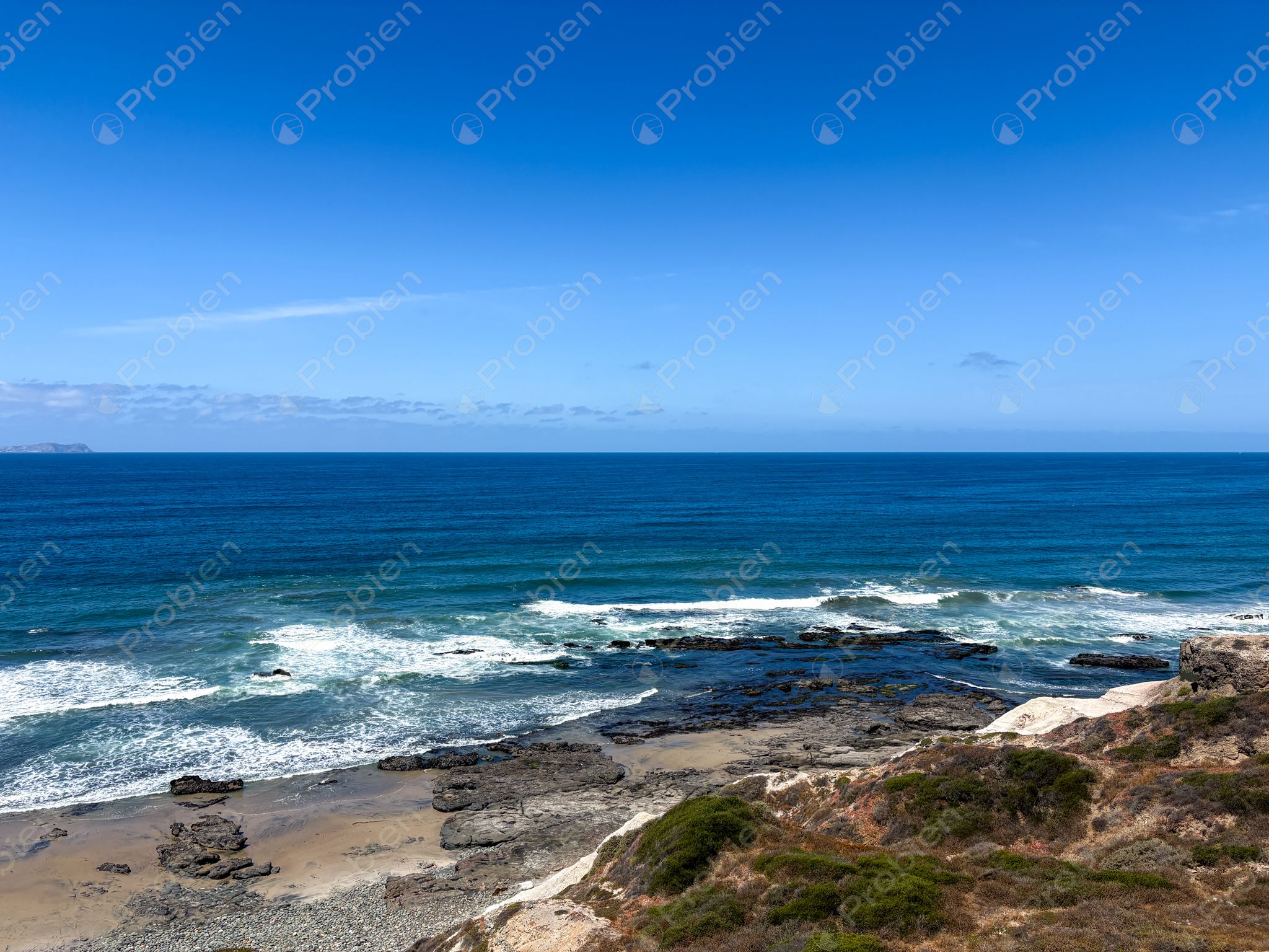 Terreno frente al mar en venta en Punta Bandera con gran potencial residencial - Foto 2 de 12