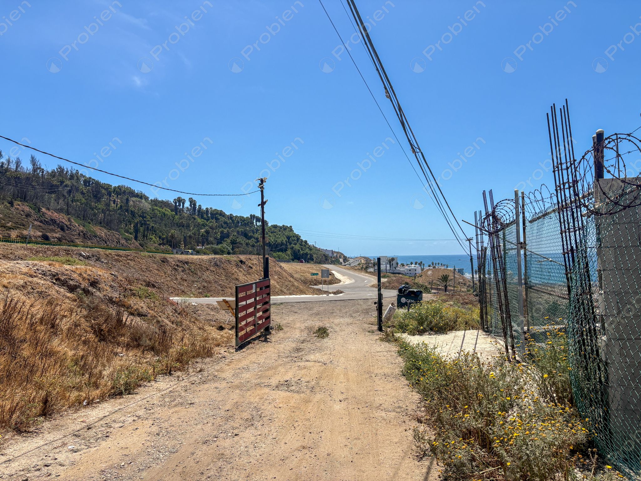 Terreno frente al mar en venta en Punta Bandera con gran potencial residencial - Foto 8 de 12