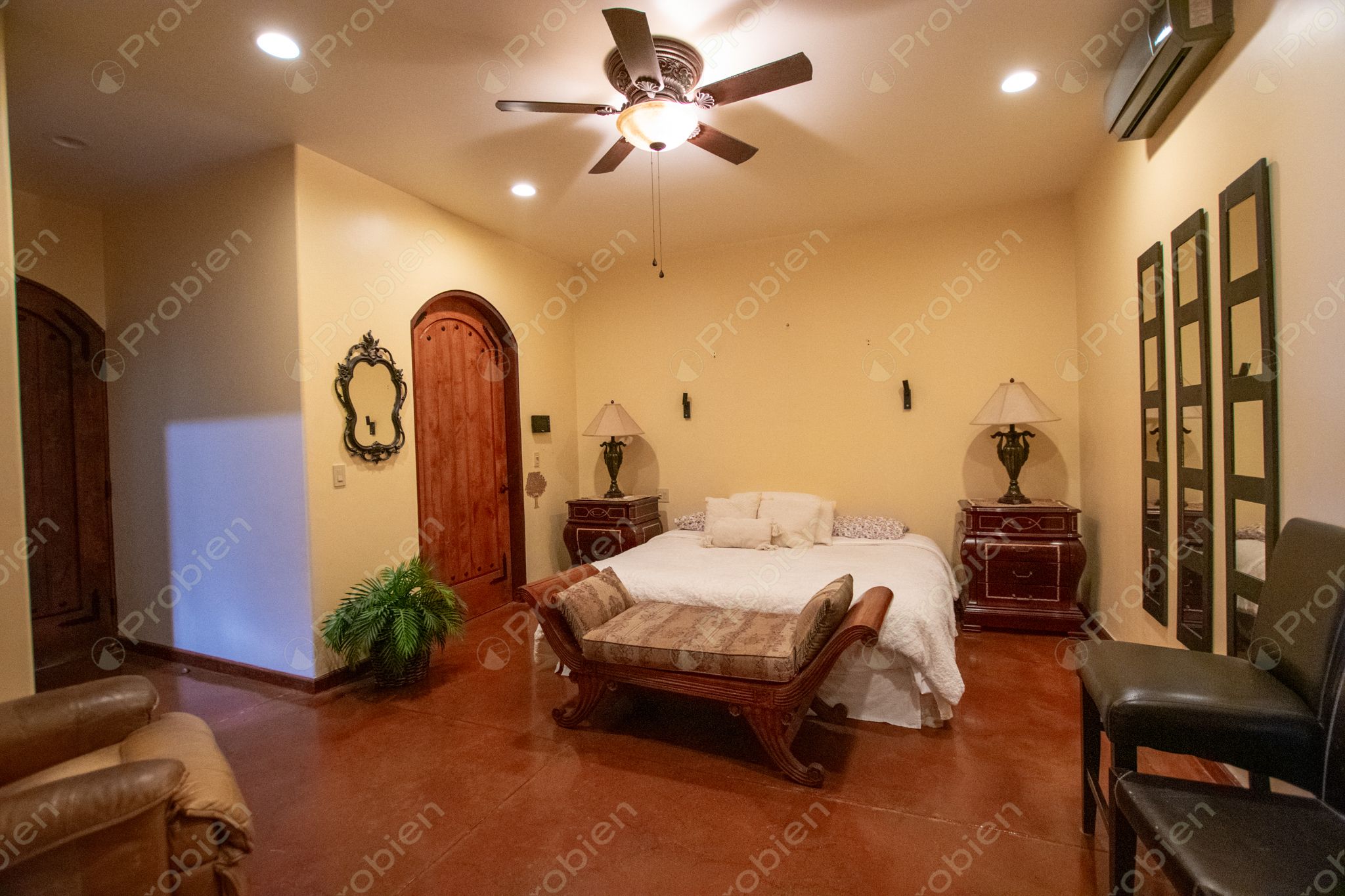 Casa en Venta Estilo Californiana en Hacienda Aguacaliente - Foto 21 de 37