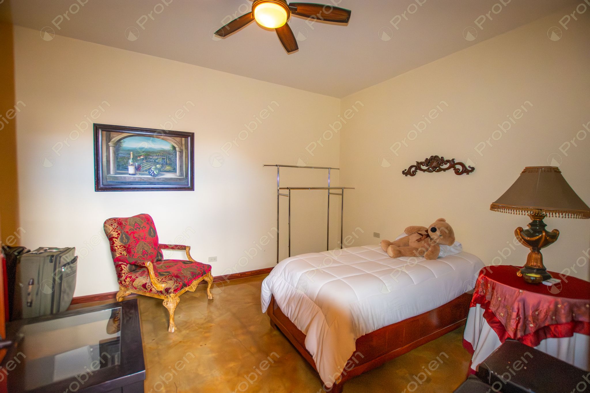 Casa en Venta Estilo Californiana en Hacienda Aguacaliente - Foto 30 de 37