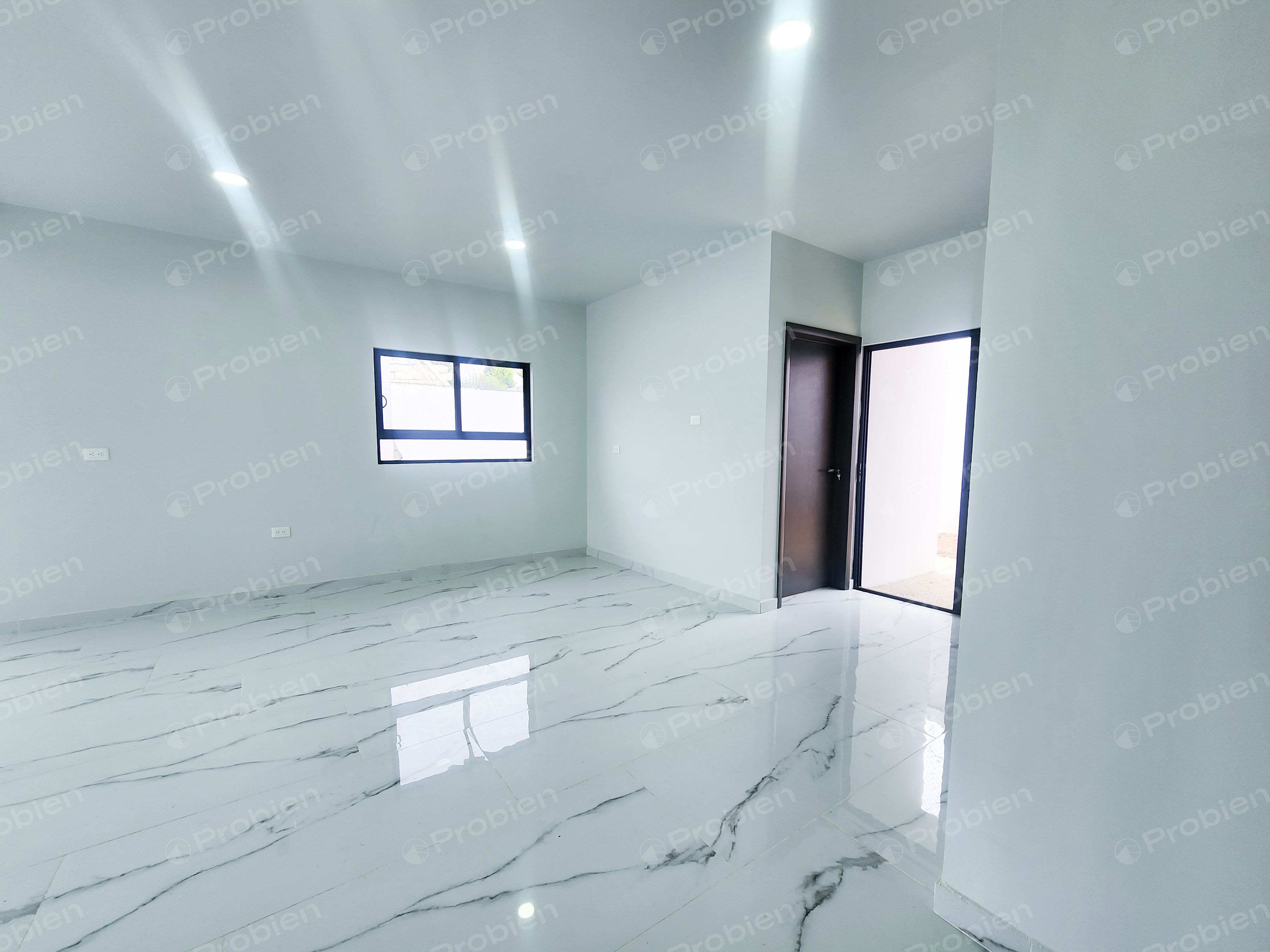 Casa Nueva en Venta con Vista al Mar en Residencial San Marino, a 20 min de Garita San Ysidro - Foto 9 de 22