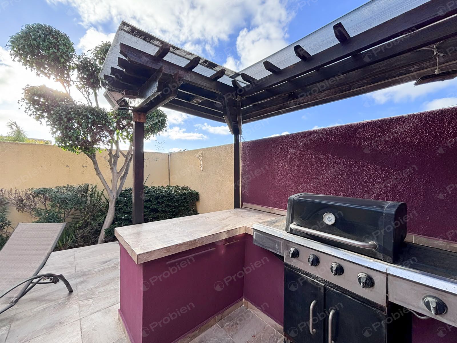 Casa en Venta en Residencial La Perla, Playas de Tijuana | 2 Recámaras, Terraza con Vista al Mar y 312 m² de Terreno - Foto 14 de 33