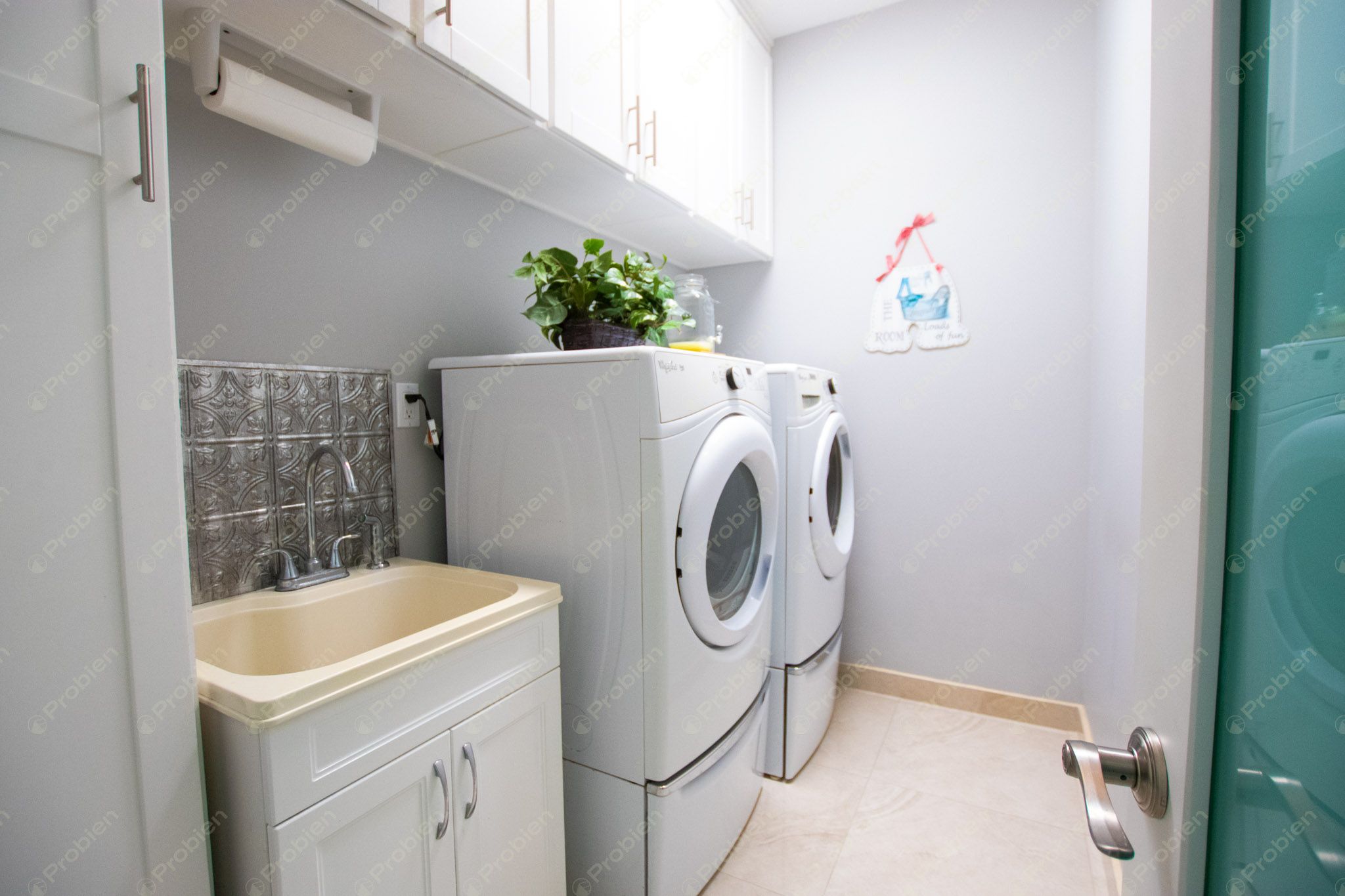 Casa de Lujo en Venta en San Marino – Vista al Mar, Elevador y Acabados Premium - Foto 18 de 37